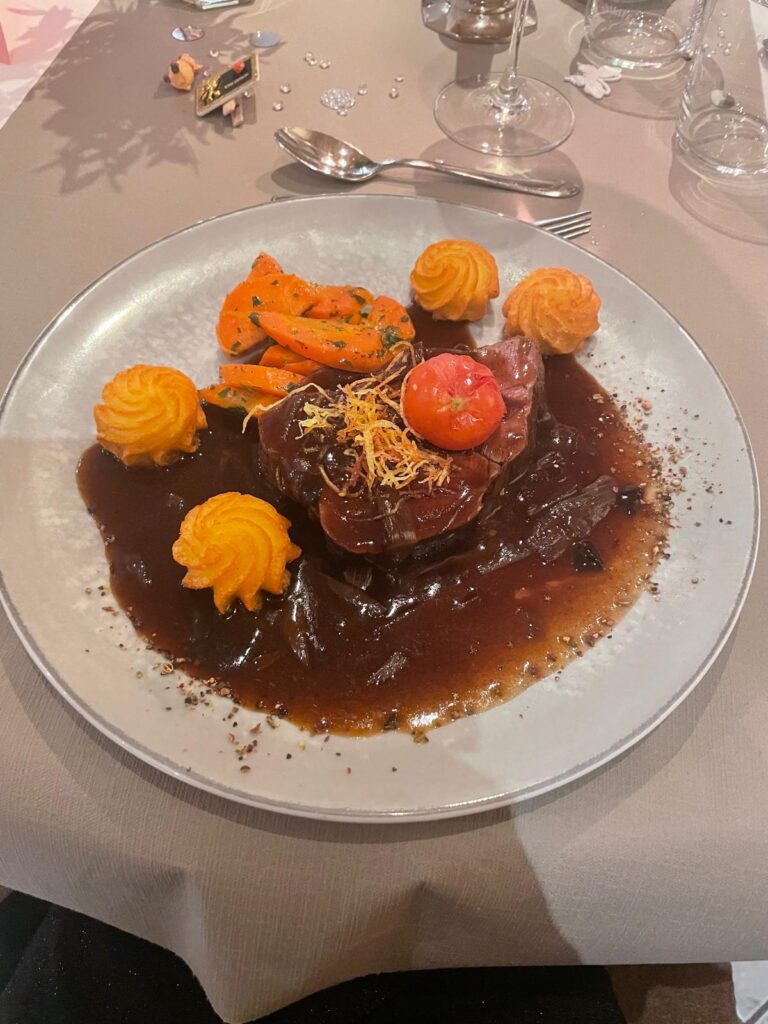 Filet mit Pommes Duchesse und Karotten - Silvester